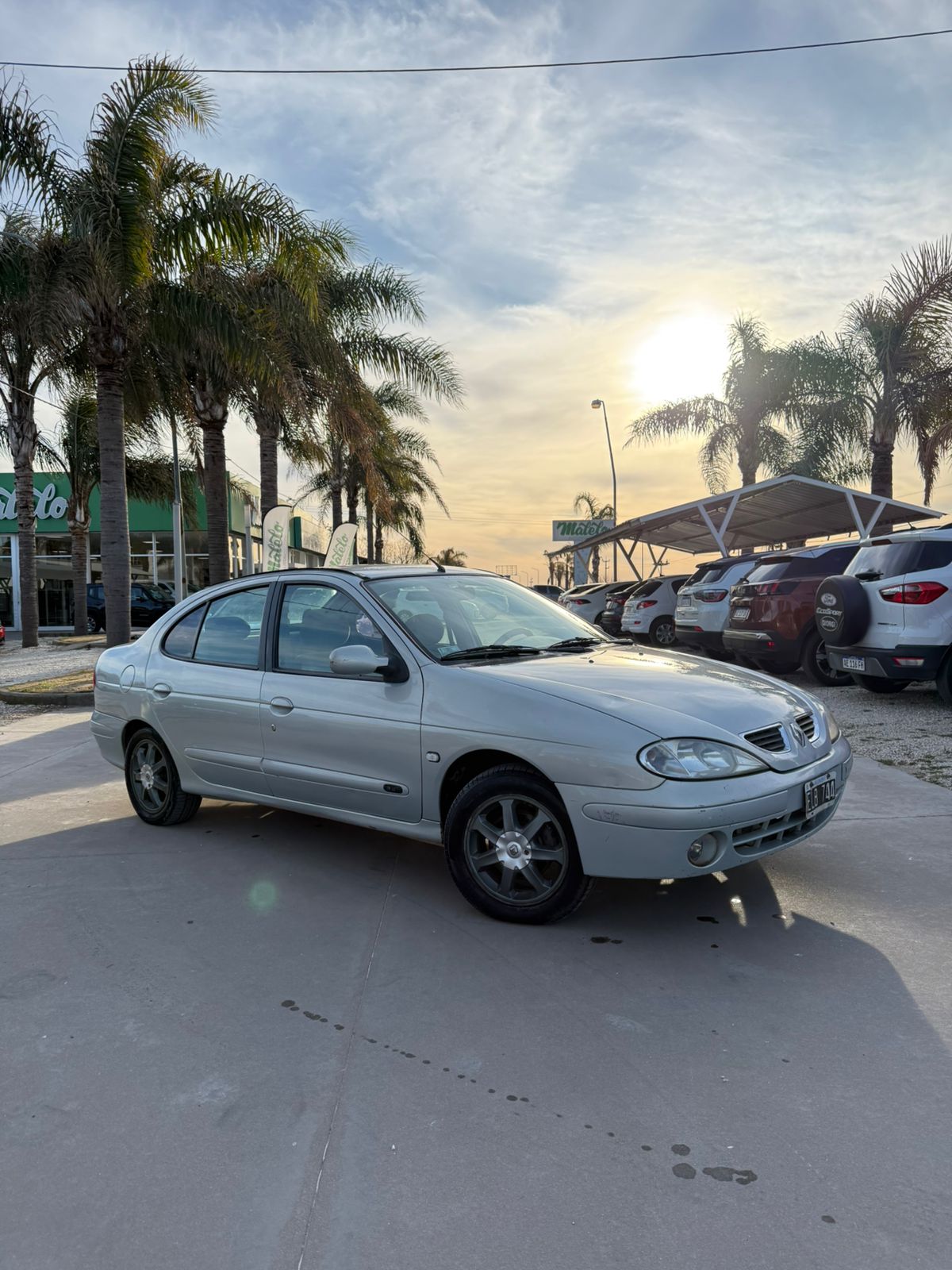 RENAULT - MEGANE  - PRIVILEGE DIESEL - 2004